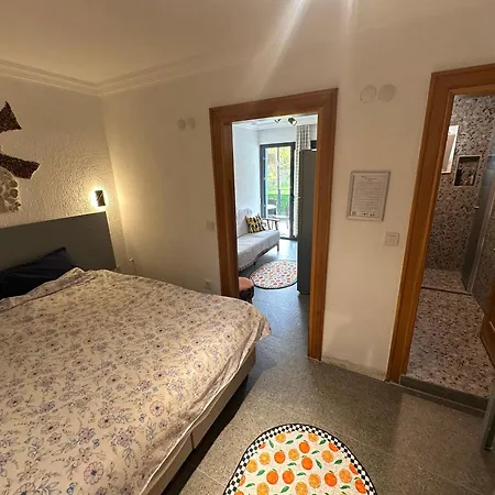 Aysem Mill Hill Apartment *